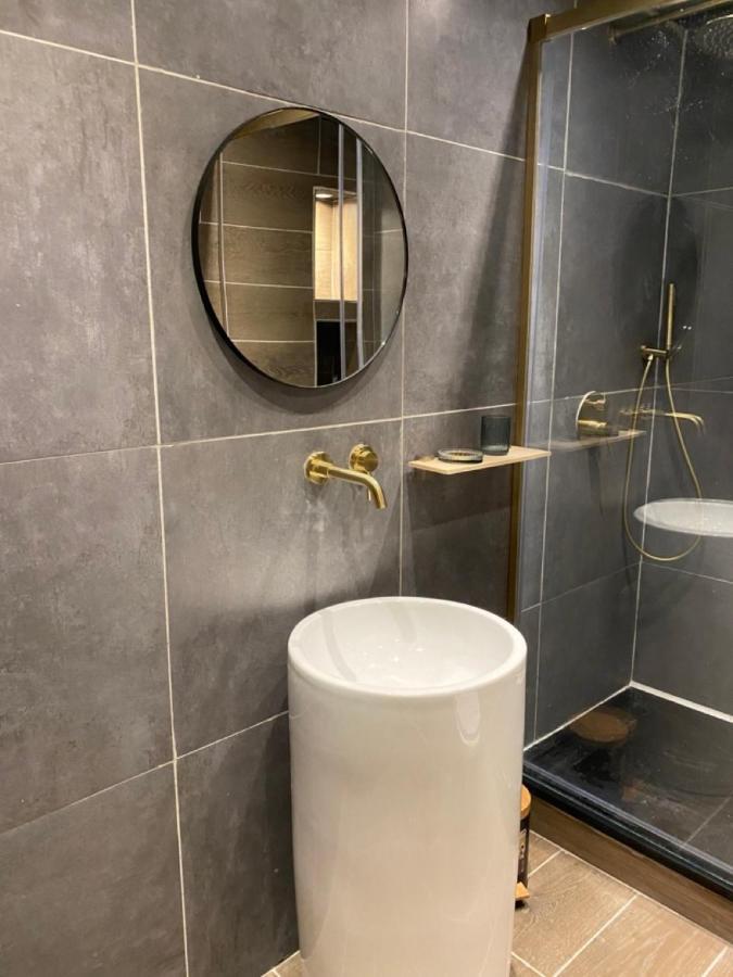 شقة Sv - L'Experience Design Duplex In مارسيليا المظهر الخارجي الصورة