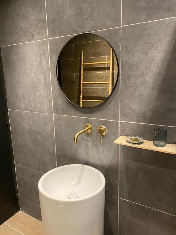 شقة Sv - L'Experience Design Duplex In مارسيليا المظهر الخارجي الصورة